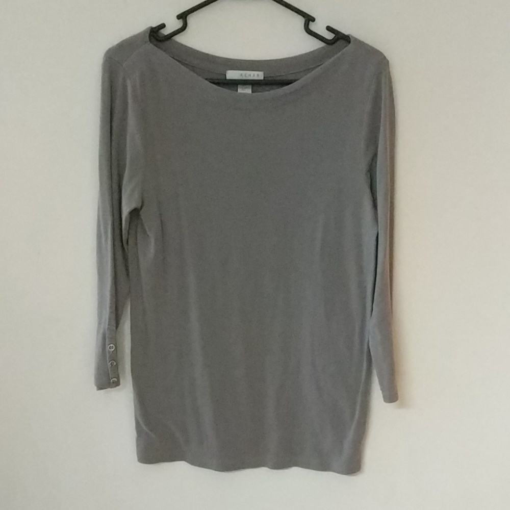 Gray 3/4 sleeved top